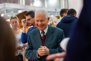 Lansarea romanului Jocul de-a V-ați ascunselea la târgul de carte Gaudeamus